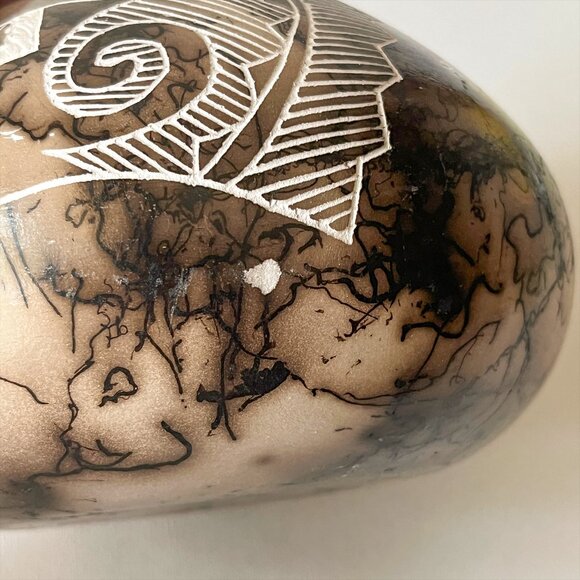 Acoma Pueblo Horse Hair Pottery Native American Vase Gary Yellow Corn Signed - Picture 11 of 14